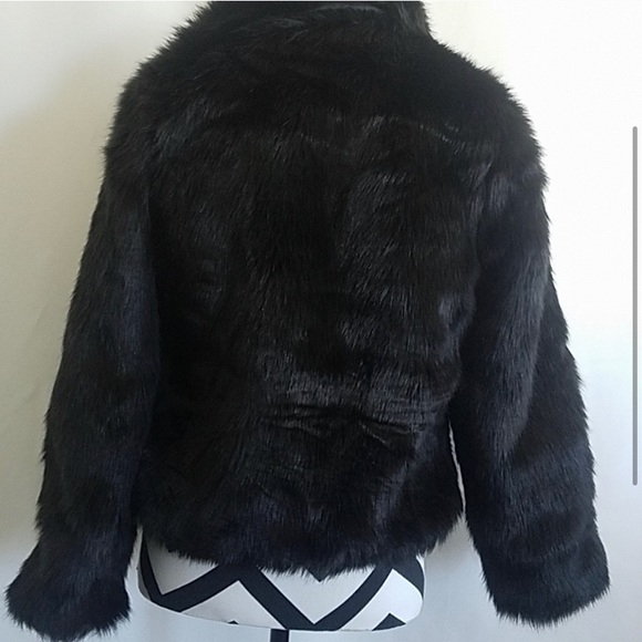 Black faux fur jacket - Picture 5 of 5